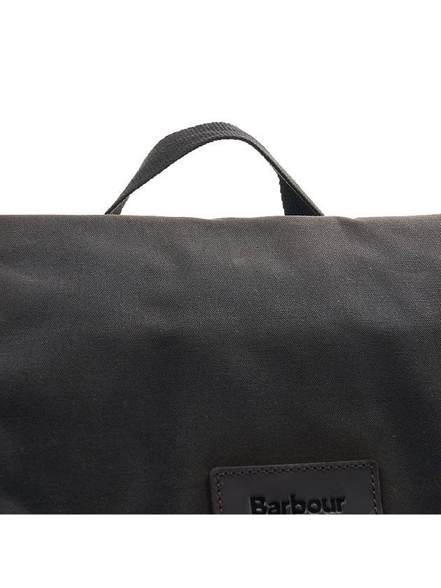 Essential Wax Messenger Bag Olive - BARBOUR - BALAAN 8