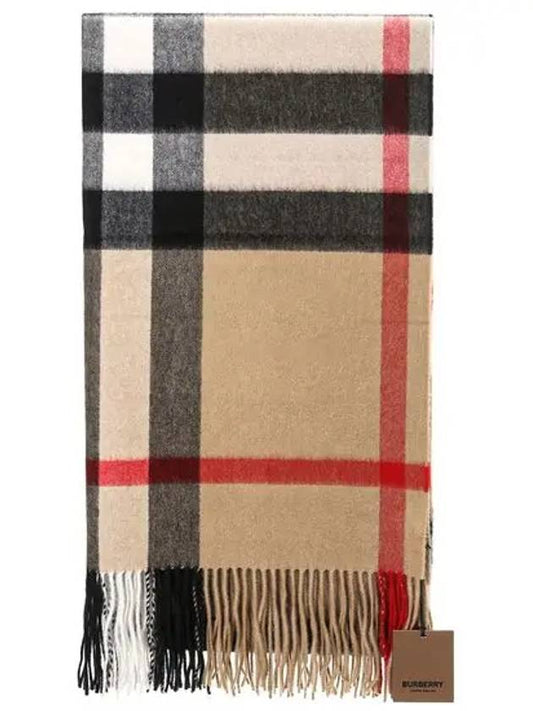 Vintage Check Cashmere Muffler - BURBERRY - BALAAN 2