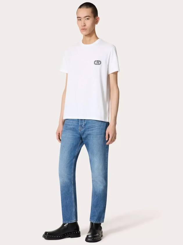 Cotton Tshirt decorated with V logo signature patch - VALENTINO - BALAAN 6