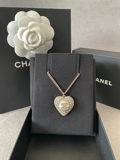 CC Heart Crystal Pendant Necklace Gold - CHANEL - BALAAN 2