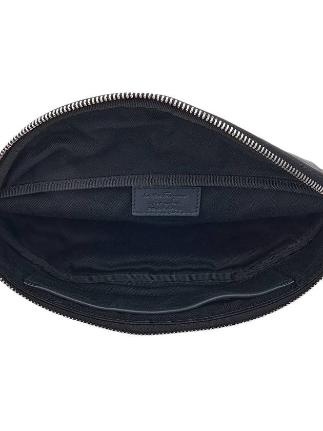 Gancini Waist Belt Bag Black - SALVATORE FERRAGAMO - BALAAN 11