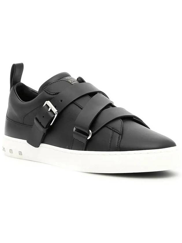 Rockstud Low-Top Sneakers Black - VALENTINO - BALAAN 4