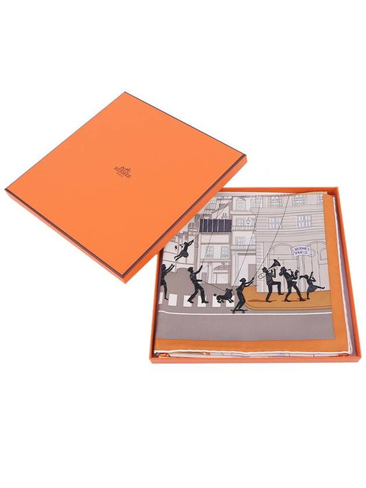 Hermes Parade Carr Scarf H004150S 08 - HERMES - BALAAN 2