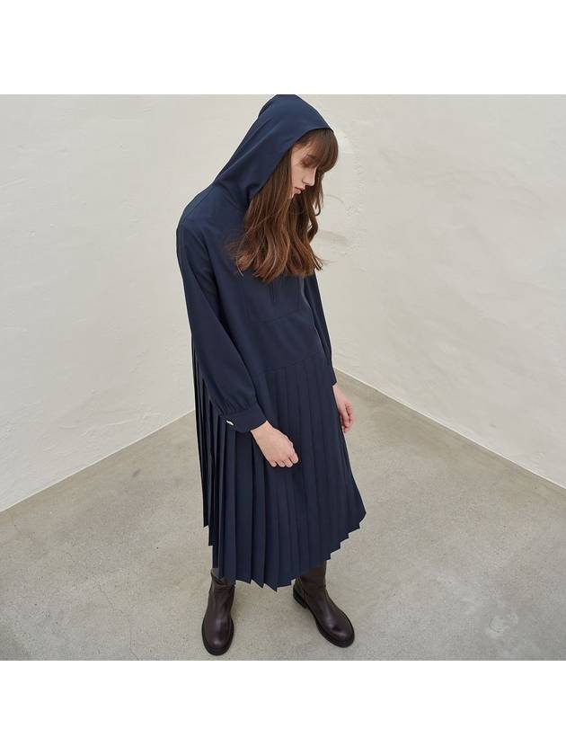 Women's Hooded Pleated Long Dress Navy - MITTE - BALAAN 2