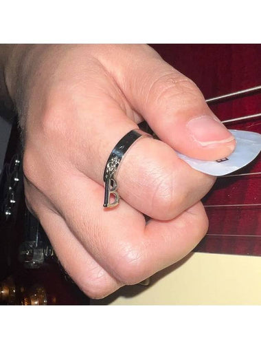 Index finger ring pendant CLEF SINGLE RNG - BASSCLEF - BALAAN 1