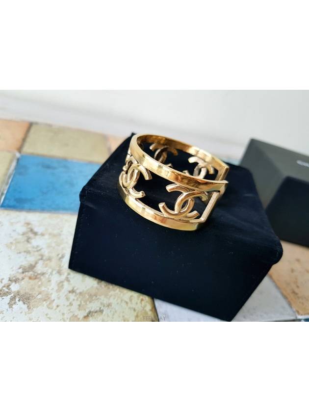 women bracelet - CHANEL - BALAAN 4