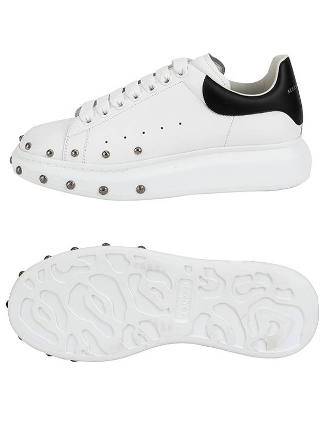 Studded Oversole Low-Top Sneakers White Black - ALEXANDER MCQUEEN - BALAAN 6