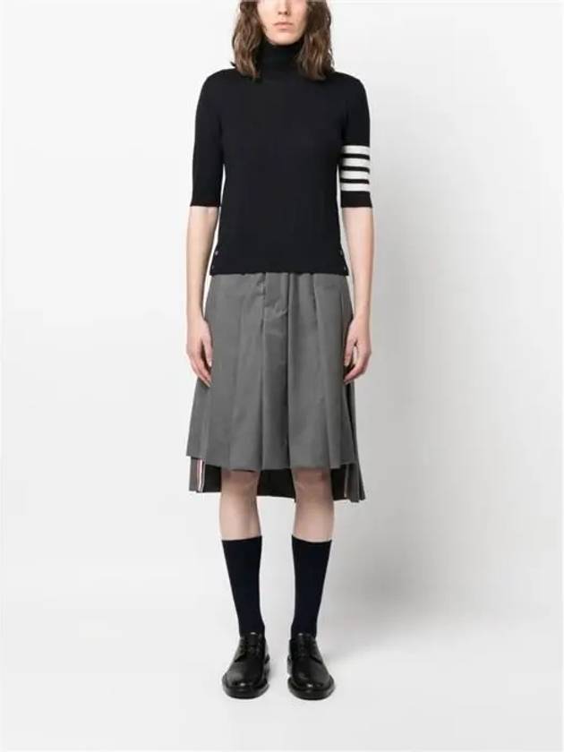 Fine Merino 4 Bar Relaxed Short Sleeve Turtleneck Navy - THOM BROWNE - BALAAN 3