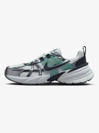 V2K Run W Summit White Metallic Cool Gray Pure Platinum Dark Obsidian HQ3484121 1 2 - NIKE - BALAAN 1