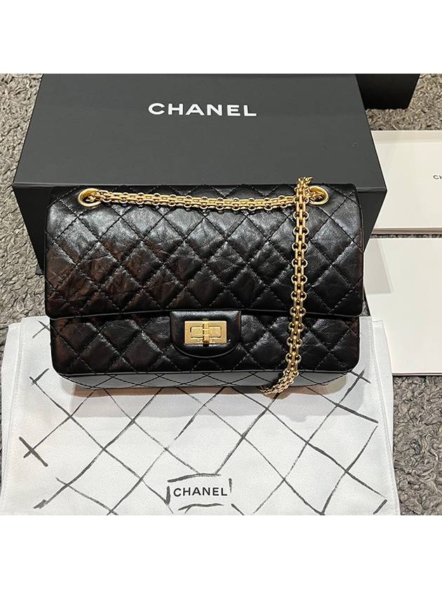 Gold 255 Medium Flap Chain Shoulder Bag Black - CHANEL - BALAAN 3