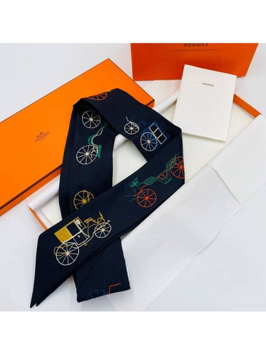 Embroidered Long Twilly A Toute Berline Scarf - HERMES - BALAAN 1