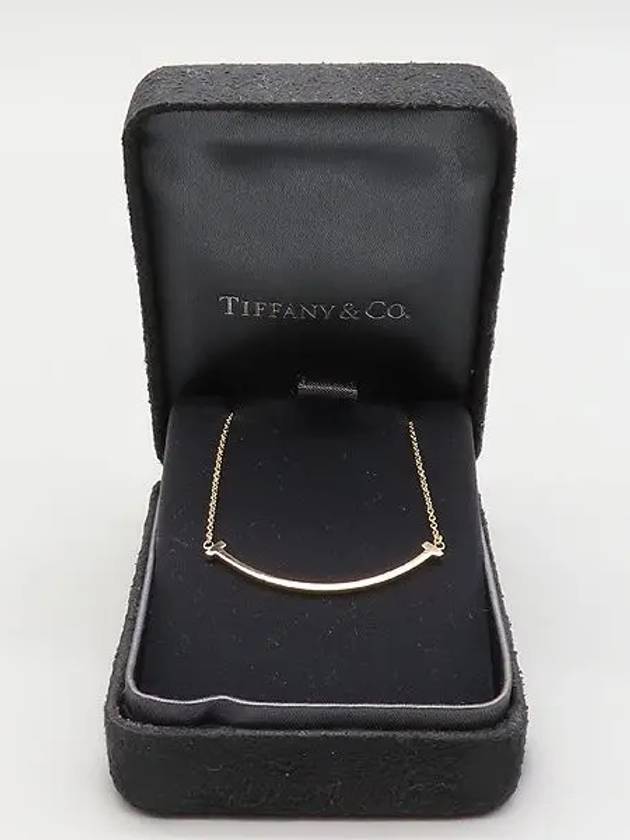 Tiffany 60011678 18K Gold Small T Smile Pendant Necklace - TIFFANY & CO. - BALAAN 5