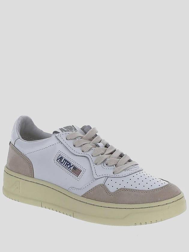 Medalist Goatskin Low Top Sneakers White - AUTRY - BALAAN 3