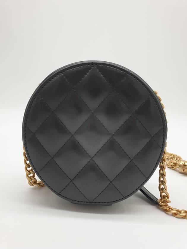 Quilted ball chain mini lambskin cross bag black - CHANEL - BALAAN 4