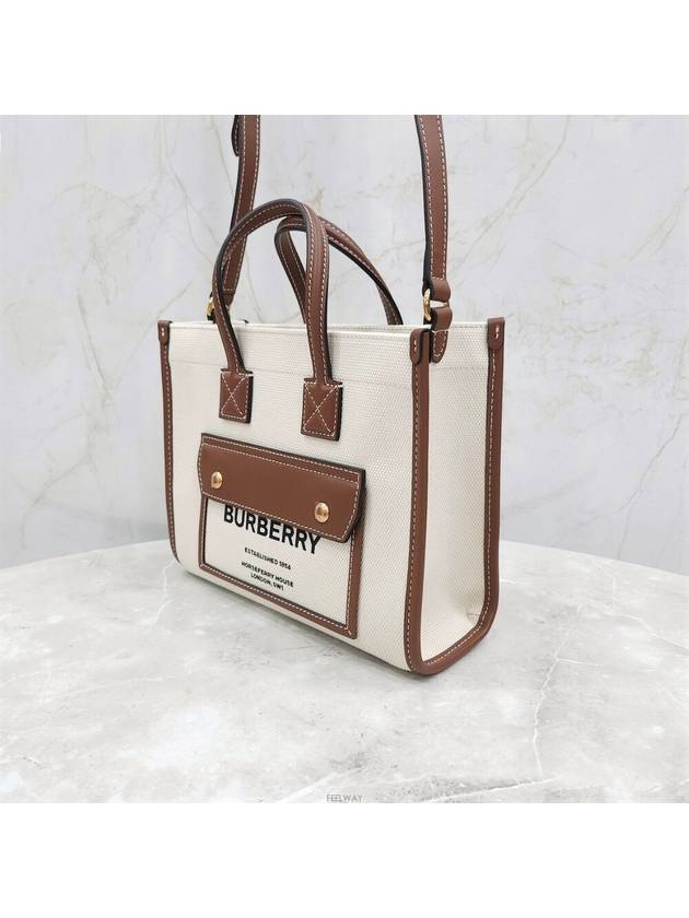 Lux You New Product Canvas Mini Freya Tote Shoulder Bag 80441431 - BURBERRY - BALAAN 2