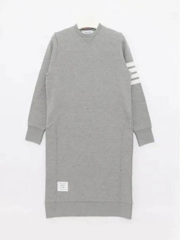 Diagonal Armband Classic Sweatshirt Women s Piece FJD056A 00535 055 1151251 - THOM BROWNE - BALAAN 1