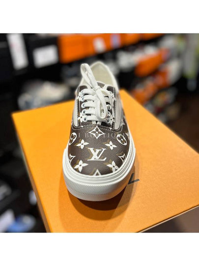 Virgil Abloh Monogram SlipOn Sneakers Size 8 - LOUIS VUITTON - BALAAN 2