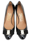 Carla Vara Bow Pumps Black - SALVATORE FERRAGAMO - BALAAN.