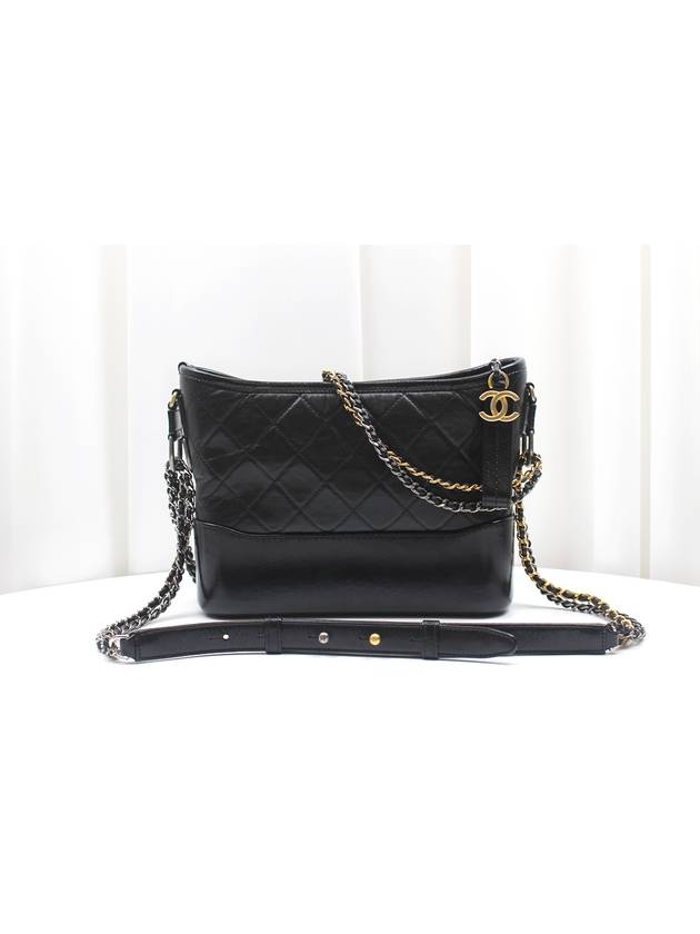 Gabriel Hobo Medium Black 29th AS1521 - CHANEL - BALAAN 1