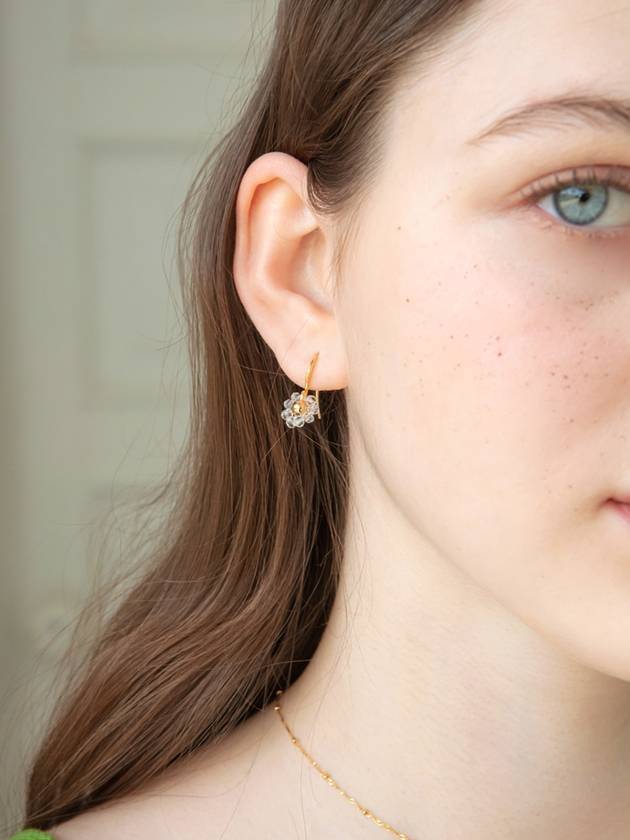 Daisy Earring Gold - SOSOO - BALAAN 1