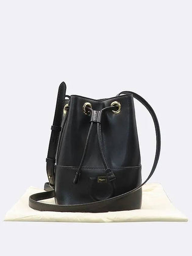 Ferragamo 21 H484 Black Leather Gancini Gold Bucket Shoulder Bag - SALVATORE FERRAGAMO - BALAAN 1