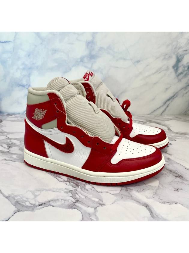 Women's Jordan 1 Retro High OG High Top Sneakers Varsity Red - NIKE - BALAAN 3