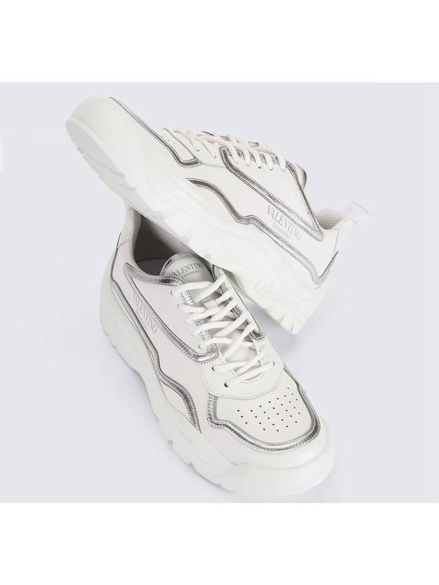 Gumboy Low-Top Sneakers Silver White - VALENTINO - BALAAN 3