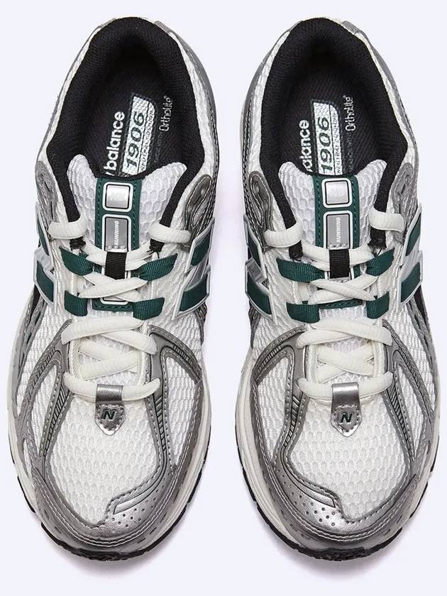 1906R Low Top Sneakers Silver Metallic Green - NEW BALANCE - BALAAN 5