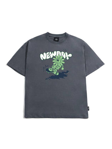 New Day Flower Short Sleeve T-Shirt Dark Gray - MOO - BALAAN 1