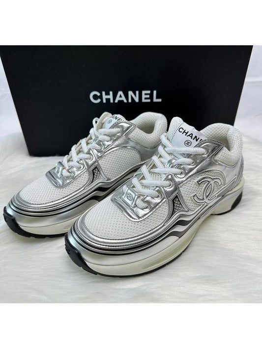 CC logo sneakers Shasix silver white - CHANEL - BALAAN 2