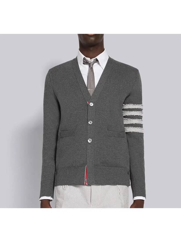 4-Bar V-Neck Milan Seersucker Cardigan Medium Grey - THOM BROWNE - BALAAN 2