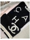 Big CC logo double sided reversible muffler fall winter black white unisex - CHANEL - BALAAN 7