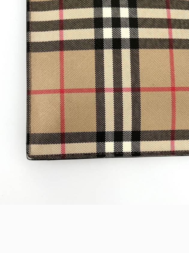 classic check clutch bag - BURBERRY - BALAAN 8