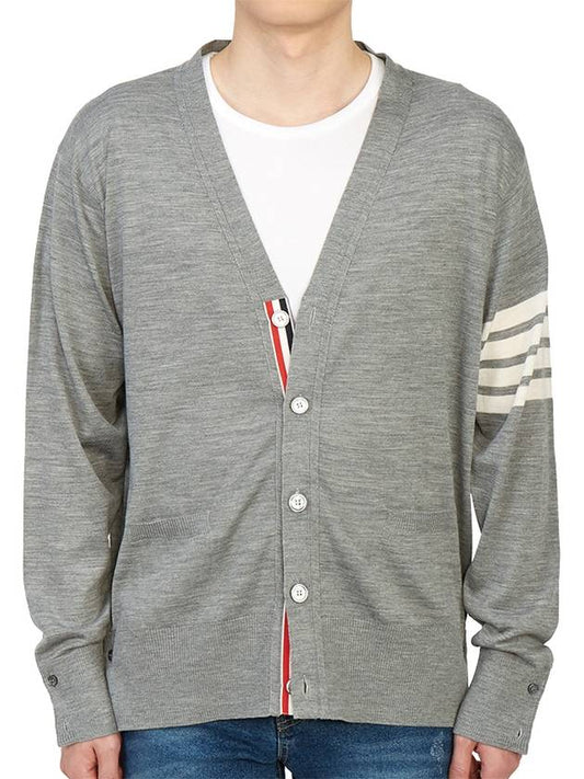 Men's Sustainable Classic Diagonal Wool Cardigan Pale Grey - THOM BROWNE - BALAAN 2