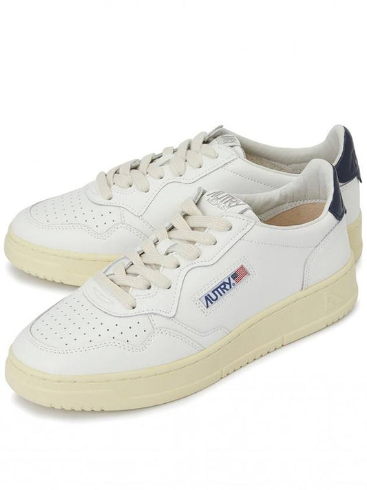 Medalist Low Top Sneakers All White - AUTRY - BALAAN 2