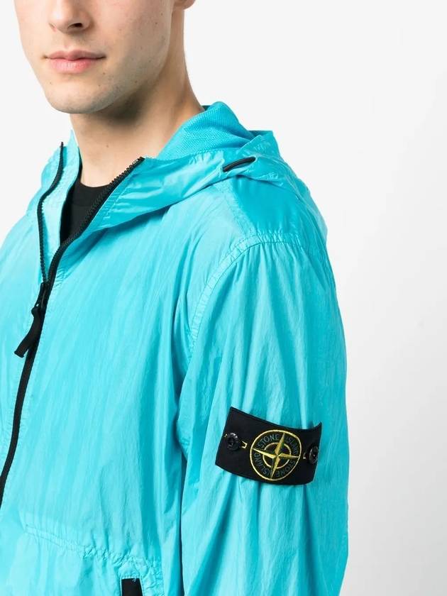 Men's Wappen Patch Nylon Hooded Jacket Light Blue - STONE ISLAND - BALAAN 3