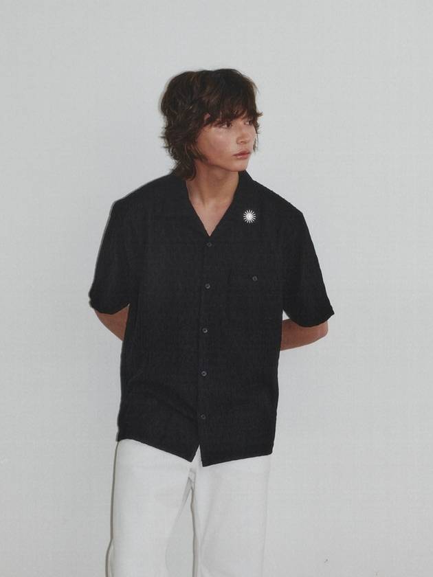 Wrikle Emboss Open Collar Shirt_Black - KINETO - BALAAN 2