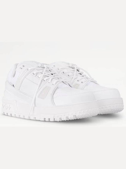 1ADEV2 LV Trainer Snow Sneakers - LOUIS VUITTON - BALAAN 2