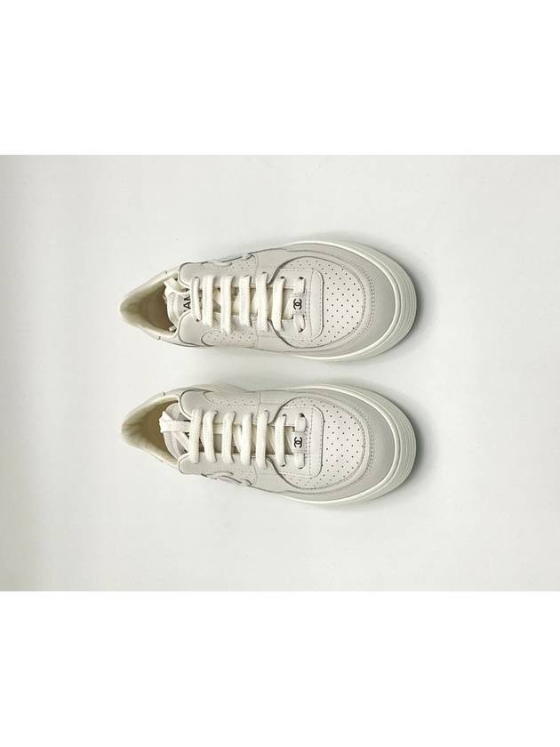 CC Logo Calfskin Low Top Sneakers White - CHANEL - BALAAN 5