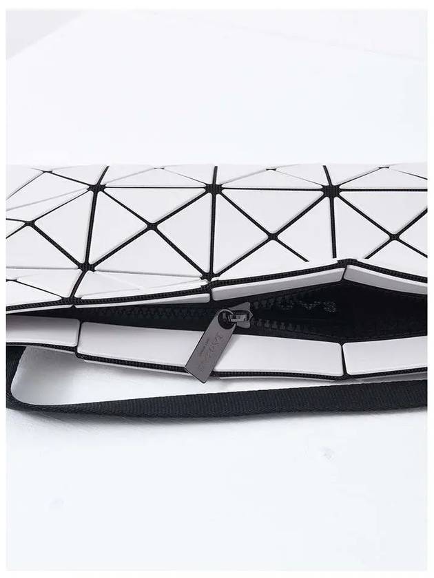 Lucent Matte Geometric Panel Cross Bag Silver - ISSEY MIYAKE - BALAAN 5