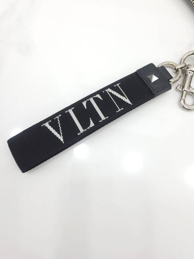 Rockstud document clutch keyring - VALENTINO - BALAAN 6