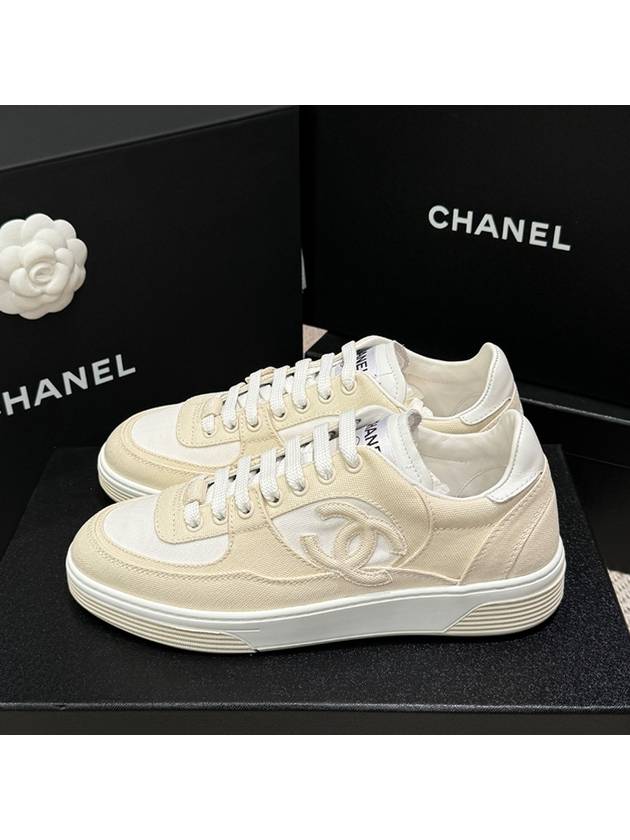 Women's Sneakers CC Logo Cotton Beige - CHANEL - BALAAN 1