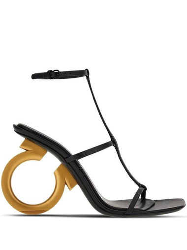 Ferragamo Sandals Black - SALVATORE FERRAGAMO - BALAAN 1