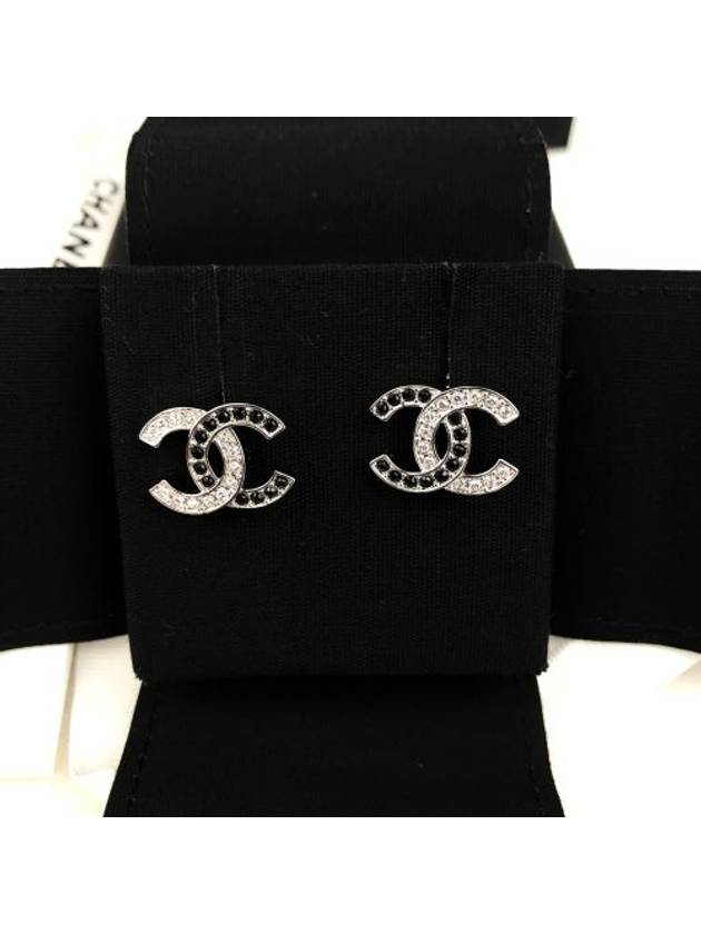 Crystal Two-tone CC Logo Earrings Silver Black - CHANEL - BALAAN 3