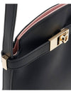 Ferragamo Women's Hug Two-tone Smartphone Holder Cross 22 0650 NERO CALF 0770888 - SALVATORE FERRAGAMO - BALAAN 7