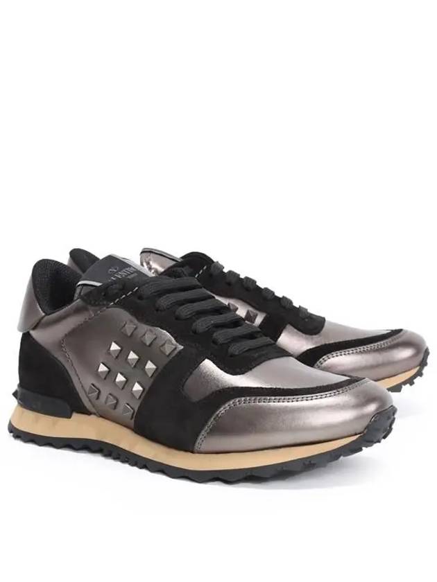 Rockstud low-top sneakers black - VALENTINO - BALAAN 2