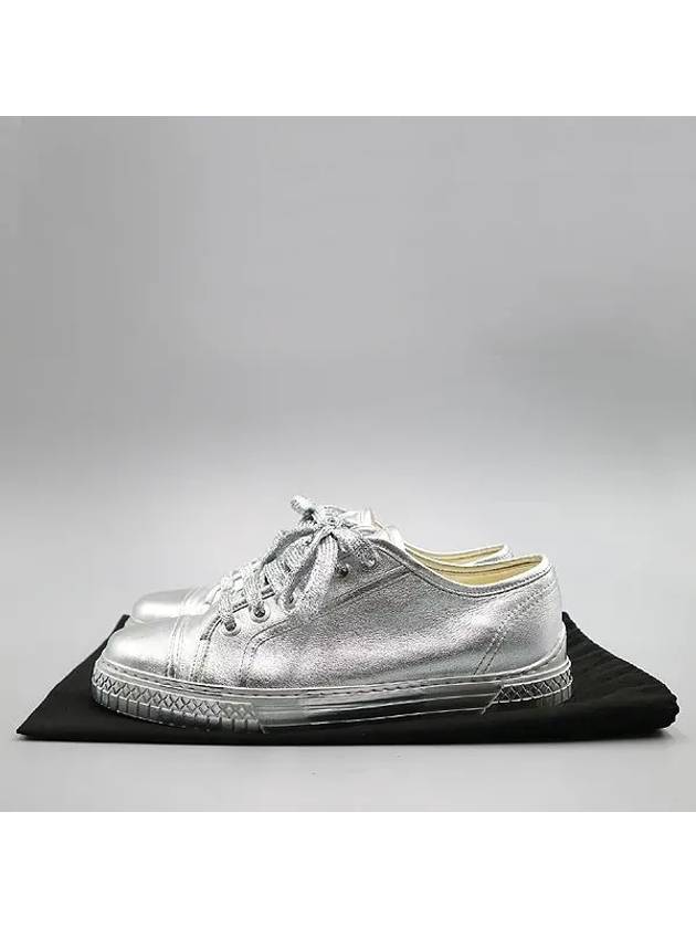 G33364 Silver Metallic Lace Up Sneakers 40 - CHANEL - BALAAN 1