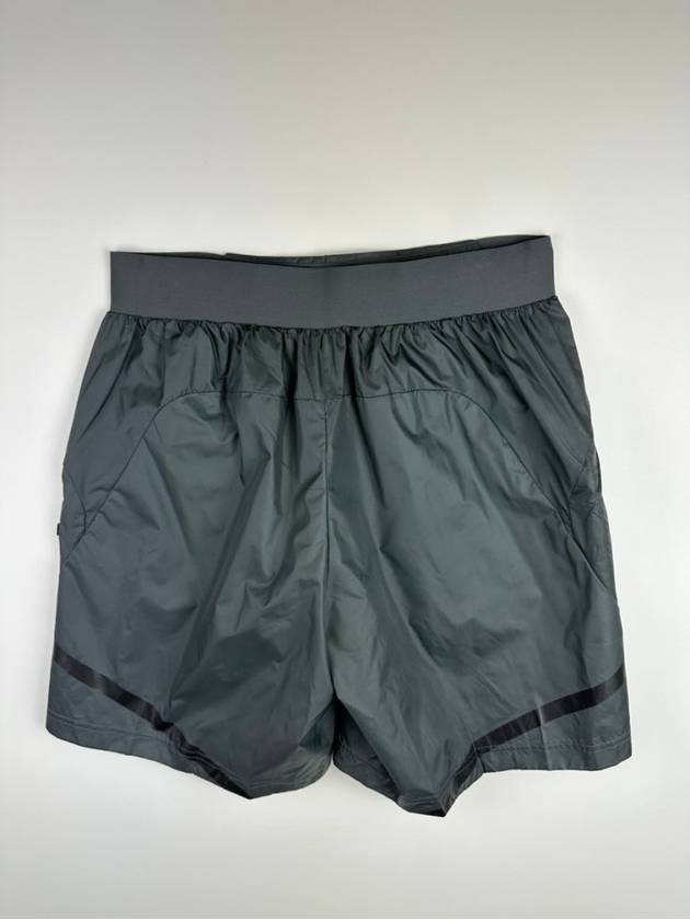 Shorts IC3714 Charcoal MENS M - ADIDAS - BALAAN 4