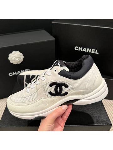 Men's Cruise Sneakers Ivory Mesh Calfskin - CHANEL - BALAAN 1