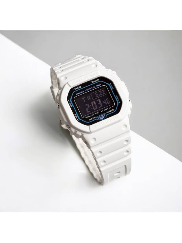 5600 Special Edition White Electronic Watch - G-SHOCK - BALAAN 2